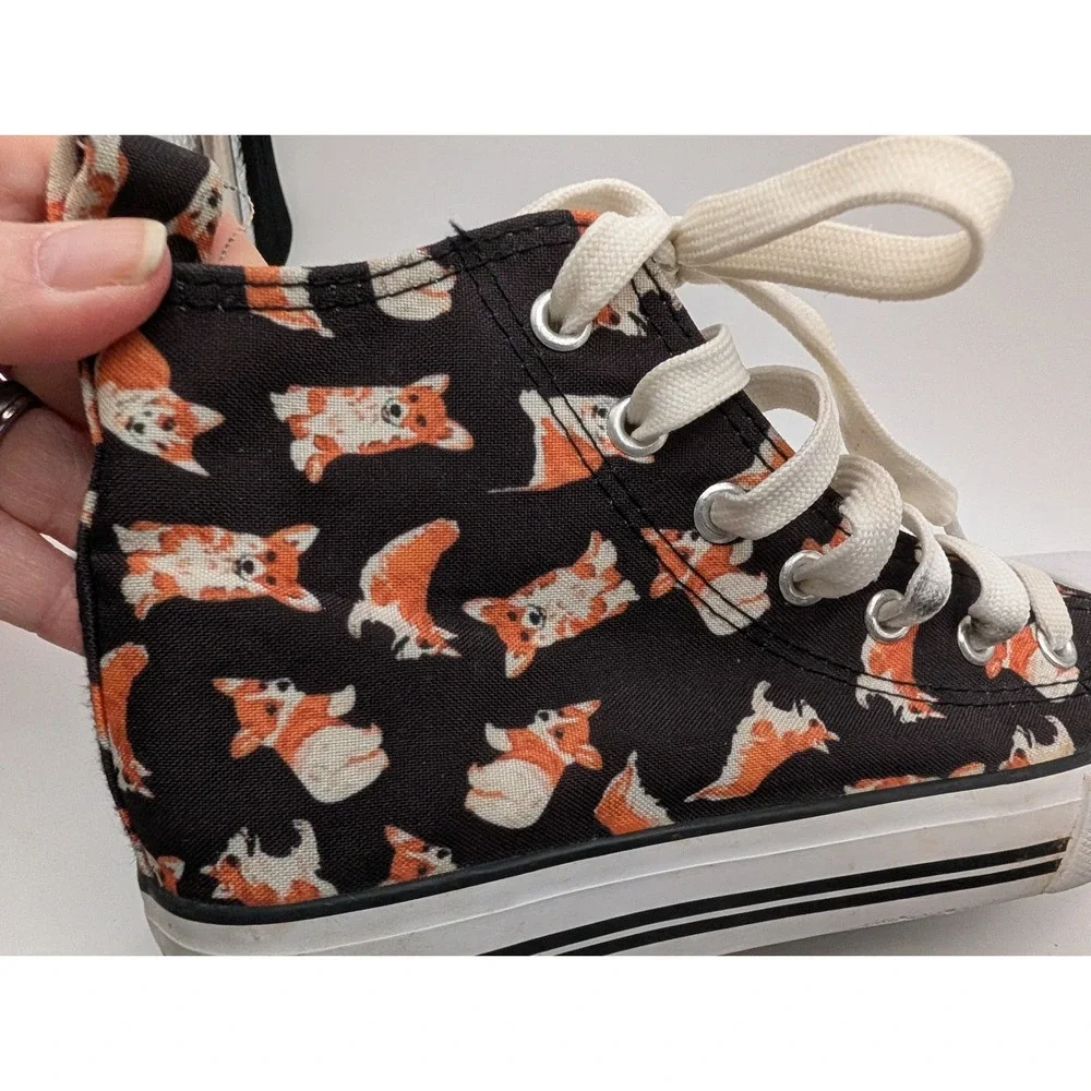 Hot Topic Womens High Top‎ Sneakers Size 6 Corgi Dog Print Canvas Black Orange